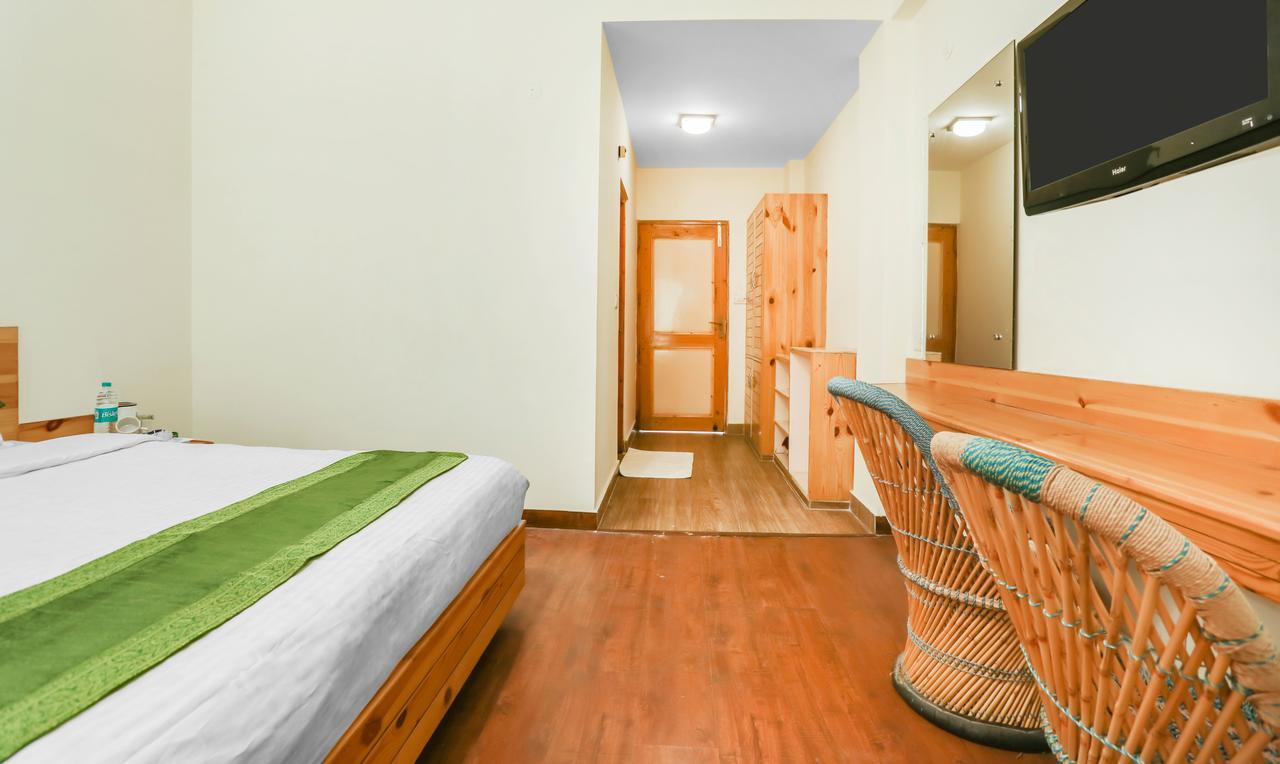 Treebo Manali Retreat Hotel ภายนอก รูปภาพ