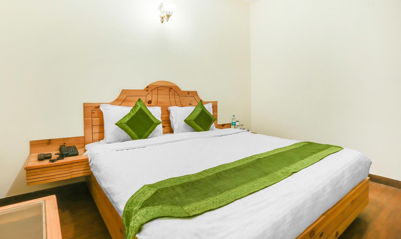 Treebo Manali Retreat Hotel ภายนอก รูปภาพ